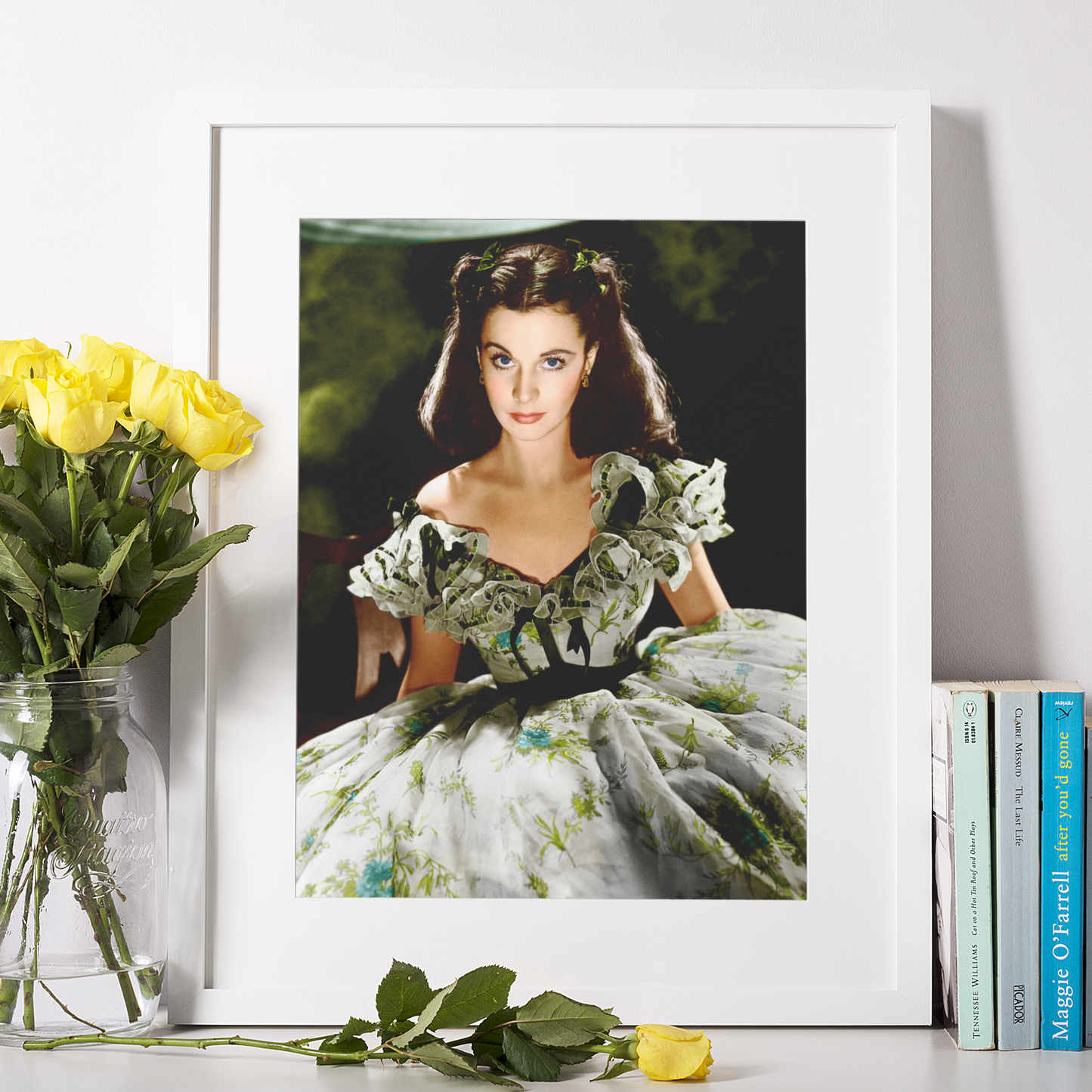 Vivien Leigh -- Deluxe 8.5" x 11" Art Print