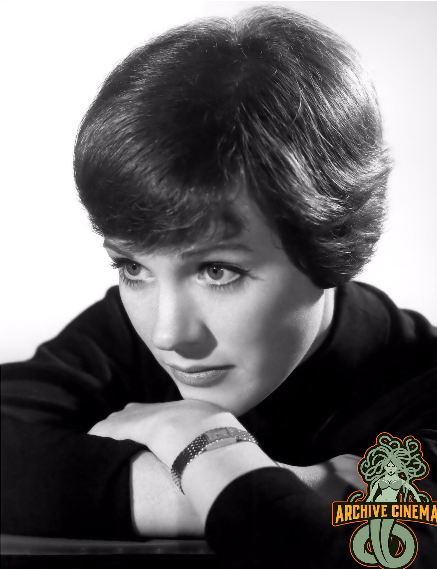 Julie Andrews -- 8.5" x 11" Deluxe Art Print || Contemplative Younger Julie Andrews!