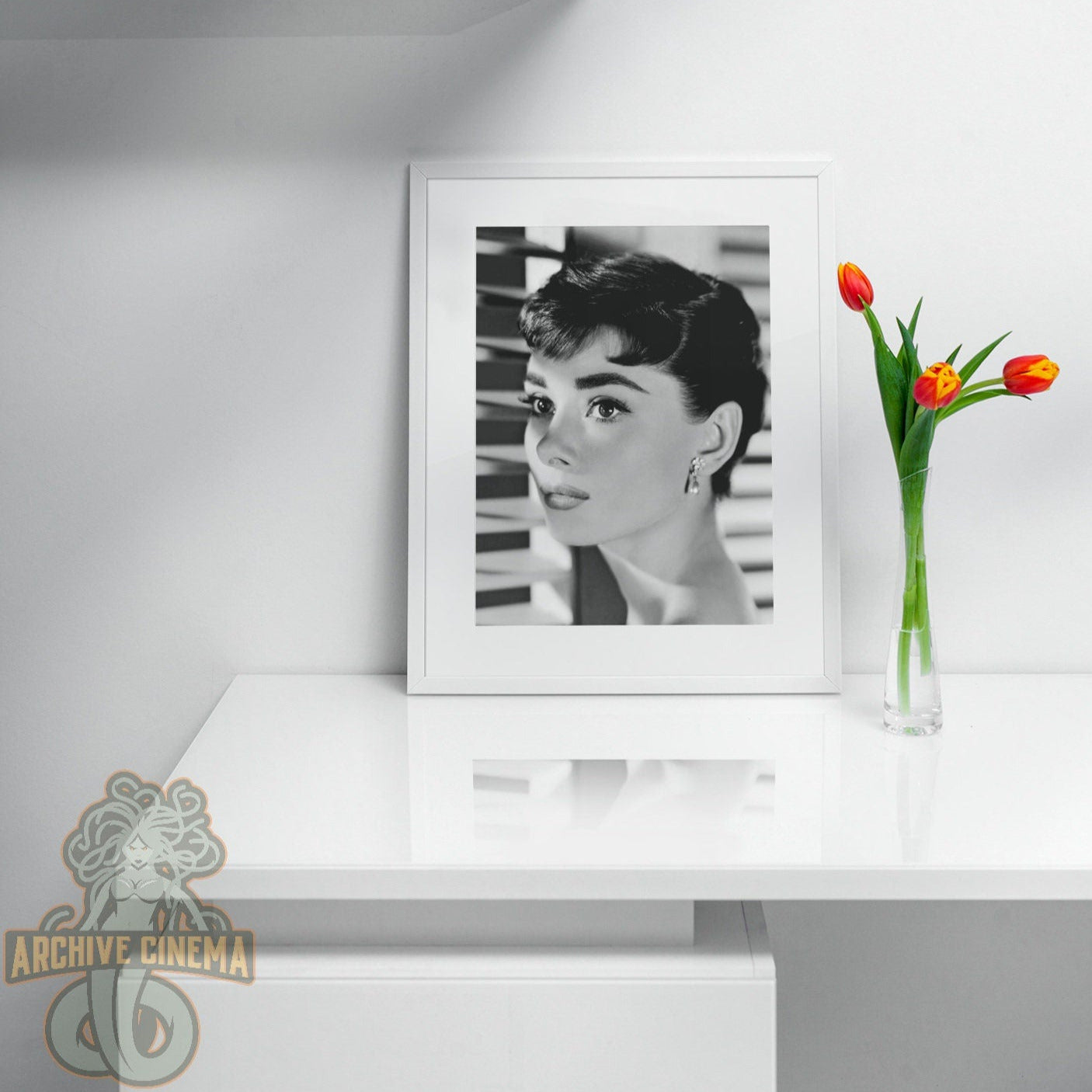 Audrey Hepburn -- 8.5" x 11" Art Print || Stunning Detail!