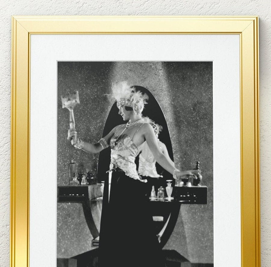 Eleanor Boardman -- 8.5" x 11" Art Print || Silent Film Queen in Deco Decadent Splendor!