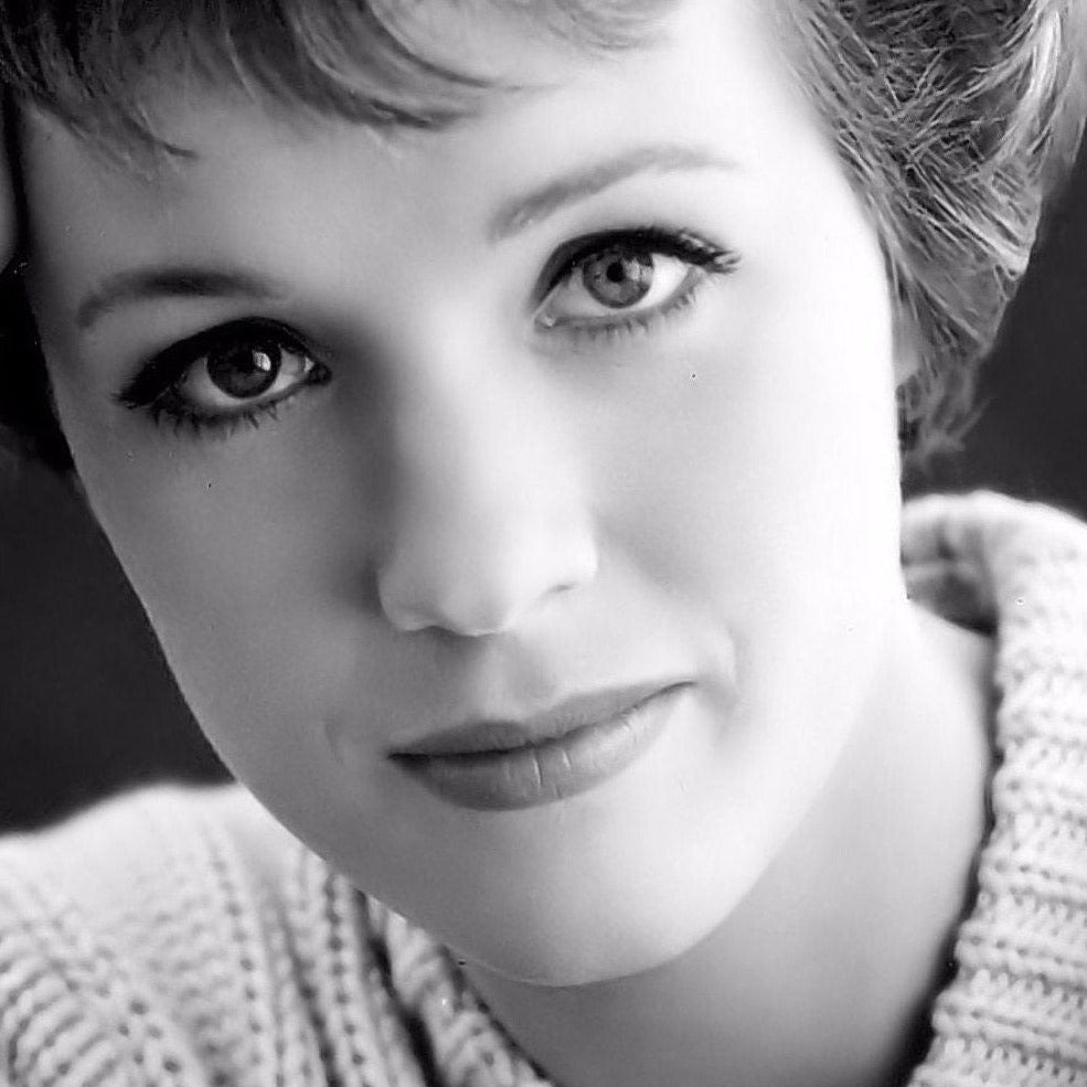 Julie Andrews -- 8.5" x 11" Deluxe Art Print || Gorgeous Reflective Shot of Lady Andrews!