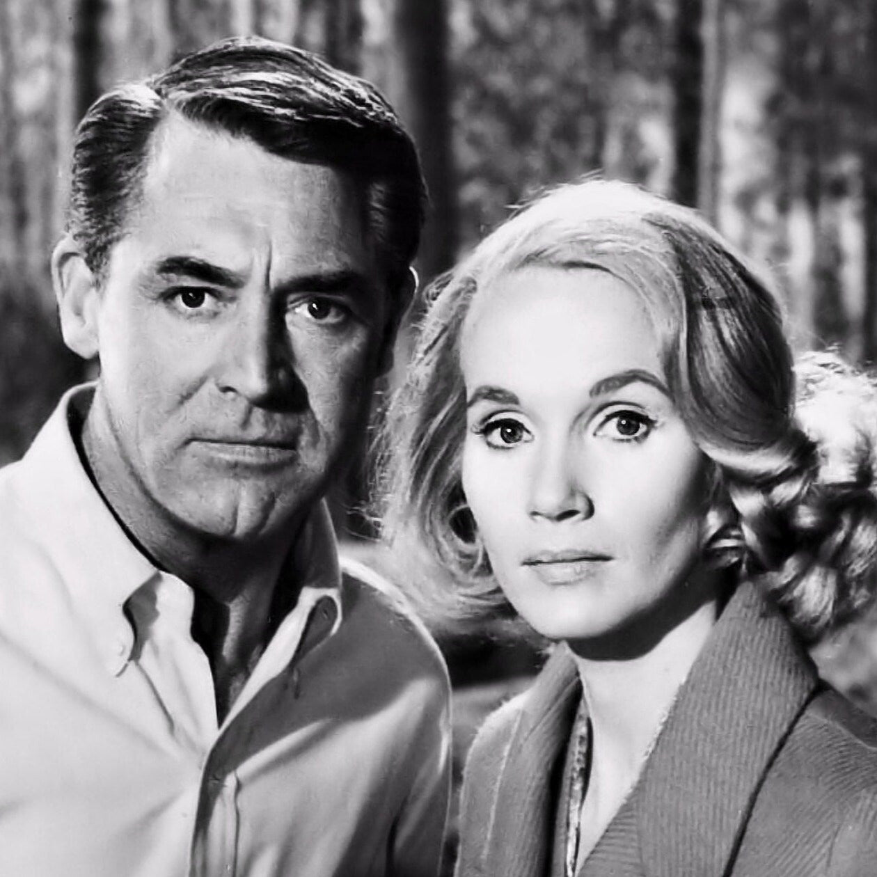 North by Northwest -- 8.5" x 11" Deluxe Art Print || Cary Grant & Eva Marie Saint in Hitchcock Masterpiece!