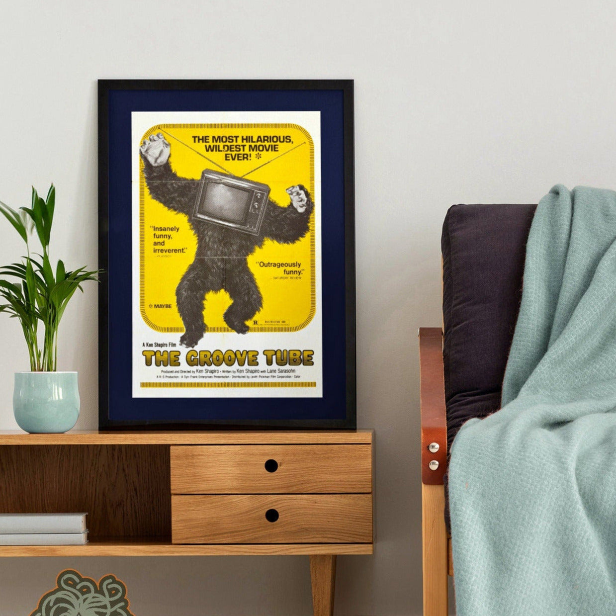 The Groove Tube  -- 11" x 17" Deluxe Poster Art Print