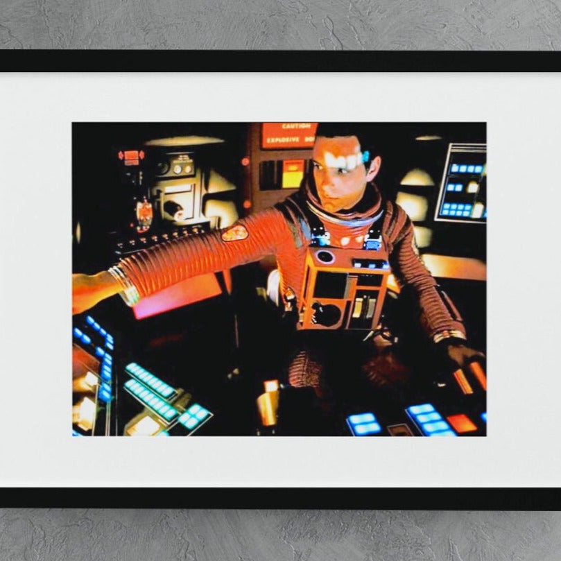 2001: A Space Odyssey -- Deluxe 8.5" x 11" Art Print || HAL 9000!